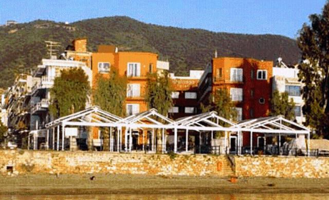 Thalassa Hotel Loutra Edipsou  Buitenkant foto